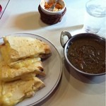 ビニタ - <2013/04>ほうれん草マトンカレー(10辛)とチーズナン