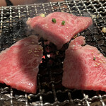 神田焼肉 俺の肉 - 