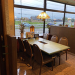 朝鮮飯店 - 店内♫