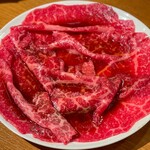 炭火焼肉ホルモン まるは - 