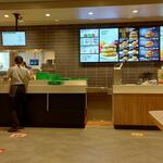 マクドナルド - マクドナルド 福山松永店 店内 (2022.09.05)