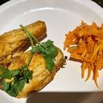 ラ ロゼッタ - 鶏胸肉はむっちり、キャロットラペ