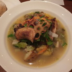 ラトリエ ド ルキャン - 信玄鶏のふき味噌焼き（ミネストローネ風）と天然酵母パン