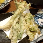 梅月 - 山菜の天ぷら