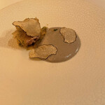 エクアトゥール - 3種のキノコのソース・トリュフ