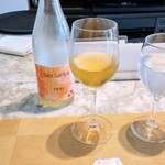 La Brianza - おまかせで選んで下さった一杯はオレンジワインcorte sant'alda inti 2021　アンズ感じられる落ち着いた印象のお味美味しかった(^^)