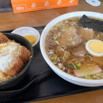 丸大屋 - 中華そば&半かつ丼