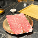 Yakiniku Bue - ☆徳島県産 阿波華牛 ザブトンの焼しゃぶ 1980円