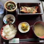 魚季亭 - 料理写真:金目鯛煮付け定食