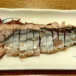 ディオ - 炭火焼かつおたたき (税抜)157円 ※カット後 (2022.09.04)