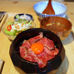 北新地 焼肉 菊地 - 黒毛和牛赤身たたき 肉まぶし(1,480円)