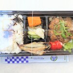 夢酒房 かりん - まぐろほほ肉のステーキ弁当 870円