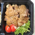 夢酒房 かりん - 一口サイズのマグロ頬肉が６つ入っています