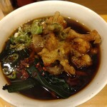 一〇そば - 太蕎麦に五目かき揚げわかめ入り