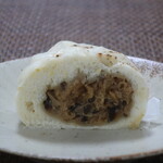 チャオズ カマクラ - きのこブルー饅断面アップ