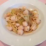 アンティカ オステリア バーチョ - 小柱・春ｷｬﾍﾞﾂのﾀﾘｵﾘｰﾆ