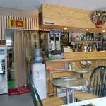 Shi-Giri Kafe Resutoran Ando Ba- - 食料品店入り口