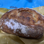 パン工房 Boulangerie IENA - クルミパン、ハード系