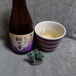 来福酒造 - 純米吟醸「桐の華」300ml_524円　砥部焼（とべやき）の蕎麦猪口ですｗ