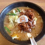 Hachiban Ramen - 野菜　牛もつ煮らーめん