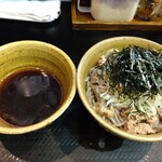 なぜ蕎麦にラー油を入れるのか。 - 