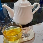 趙の飲茶 888 - 温かいお茶。