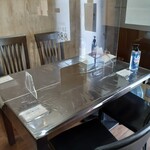 趙の飲茶 888 - テーブル席