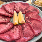 焼肉なんどう - タン塩 2人前