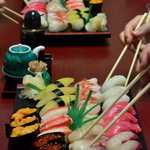泰盛寿司 - 料理写真:お任せで握ってもらいました。トロが、お口であっという間に消えていきました♪