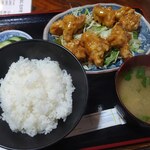 味処花しょく - 唐揚げ定食（￥770）
