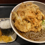 Echigo Soba - 越後セット 670円 かき揚げそばとおにぎり、稲荷寿司のセット