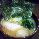 はねだ家 - 醤油ラーメン（600円）＋味玉