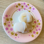 寿司と旬彩 なごみ - 「帆立」418円税込み♫ 肉厚で食べ応えあり(๑˃̵ᴗ˂̵)