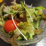 三浦のハンバーグ - グリーンサラダ（210円）