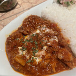 カマル - 牛すじのトマトクリームカレー！