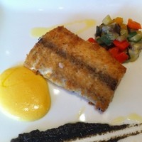 ブラッスリー ポール・ボキューズ 銀座 - 鰆のポワレ