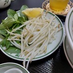 PHO HUNG - 別皿の野菜