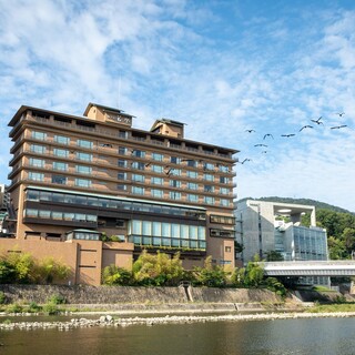 ロビーラウンジ すみれ_2