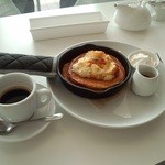 バタープレミアム ららぽーと豊洲店 - クレーム・ブリュレの窯出しパンケーキ