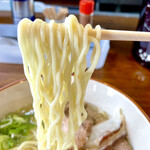 中華そば GO.TO.KU 仁 - 麺の太さが選択可能。こちらは細麺140g。