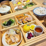 カフェ TSUKUMO食堂 - 