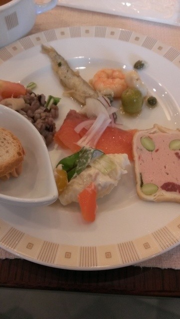 キイロイトリ さんが投稿したインペリアルバイキング サール 東京 日比谷 の口コミ詳細 食べログ