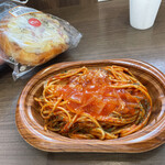 モンペリエ - 料理写真:ほぼ腹は空いていませんが…コチラを