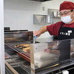 四日市ヒモノ食堂 - 焼き台ひき