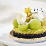 nino - 【2022.09】シャインマスカットとピスタチオのタルト(税込842円)