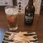 魚と肉の酒場 うおにく - エイヒレ炙り/ホッピー(白)