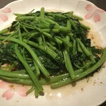 Koshitsu Oyasai To Jitori Minito Mato Koube Sannomiya Ten - 季節食材野菜使用