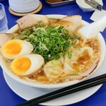 来来亭 - チャーシュー麺(並)＋ワンタン＋味玉