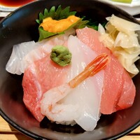 日本料理 からまつ - 海の幸小丼