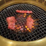 Yakiniku Horumon Sansuien - 